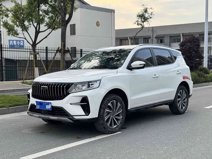 Фото 1 - Geely Vision X6