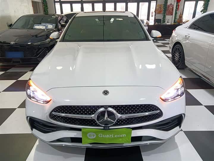 Фото 3 - Mercedes-Benz C-Class