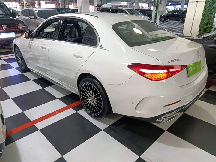 Фото 5 - Mercedes-Benz C-Class