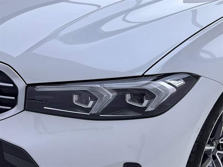 Фото 13 - BMW 3 Series