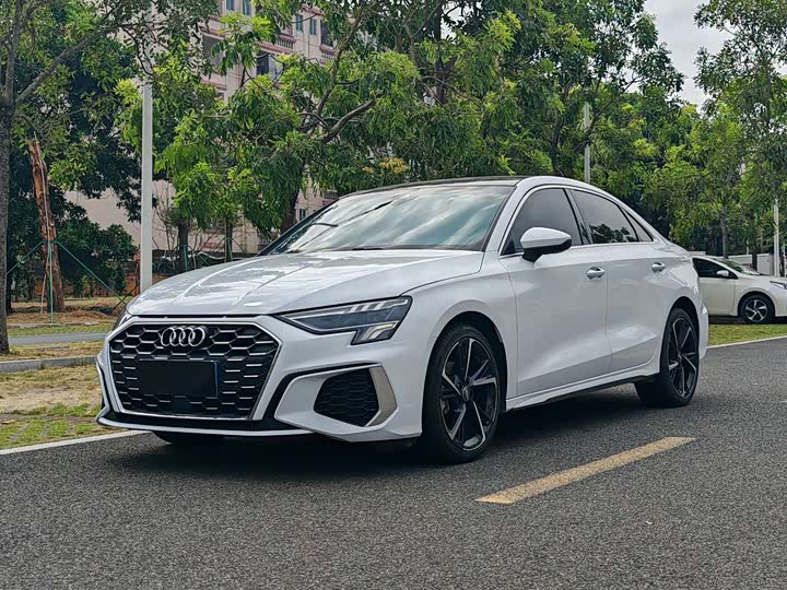 Фото 1 - Audi A3