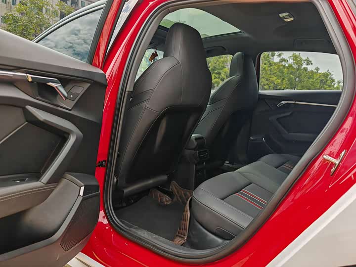 Фото 19 - Audi A3