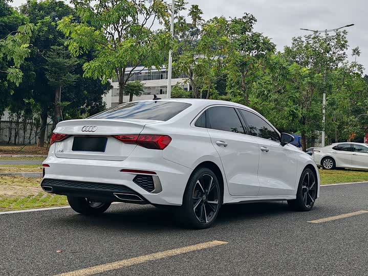 Фото 4 - Audi A3