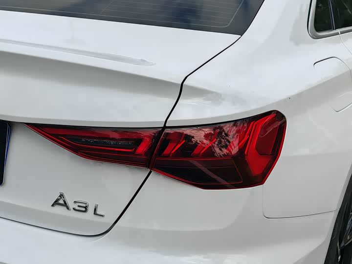 Фото 8 - Audi A3