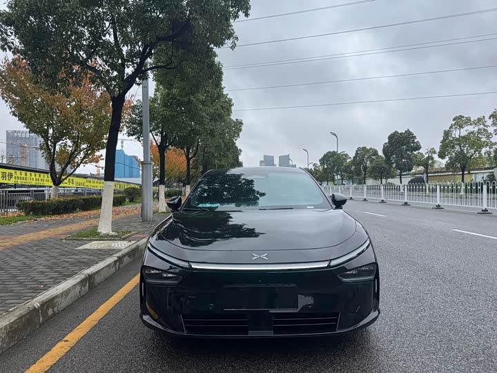 Фото 1 - XPeng F57