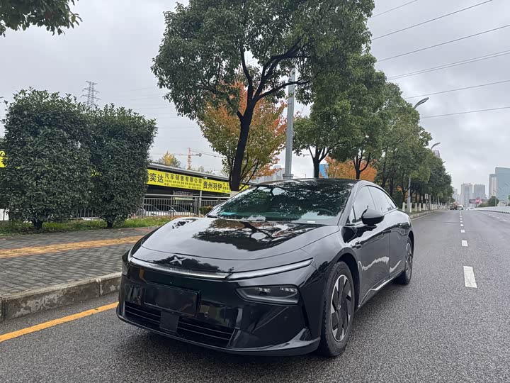 Фото 2 - XPeng F57