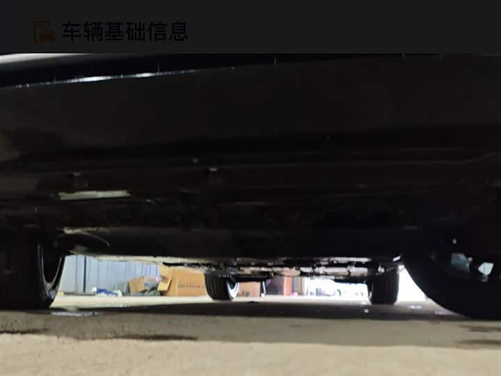 Фото 11 - Audi Q2L