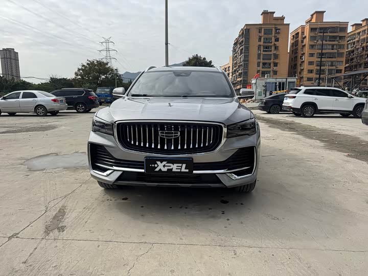 Фото 2 - Geely Monjaro