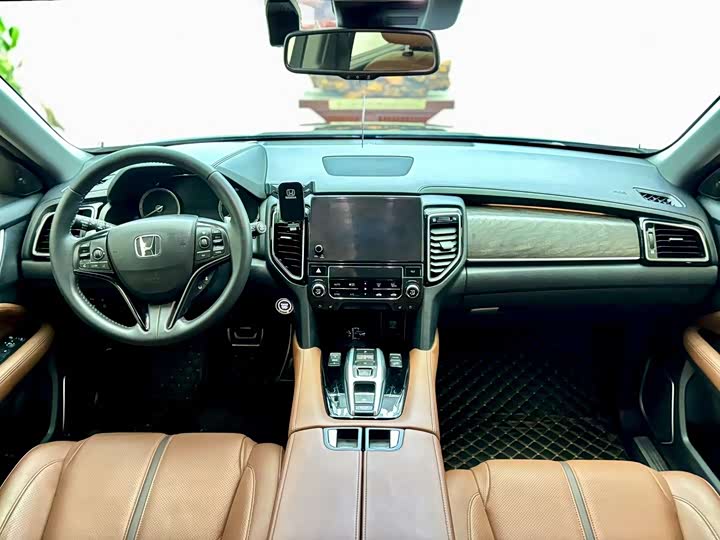 Фото 5 - Honda UR-V