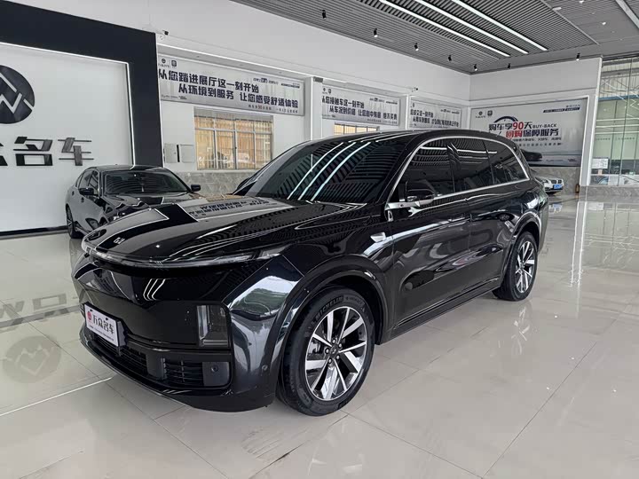 Фото 1 - LiXiang L8