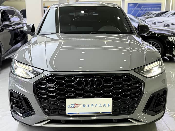 Фото 2 - Audi Q5L Sportback