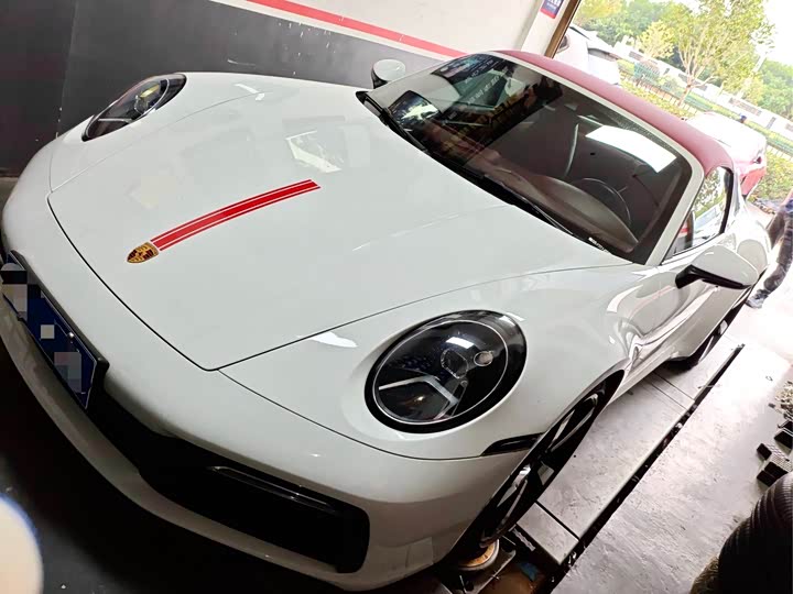 Фото 1 - Porsche 911