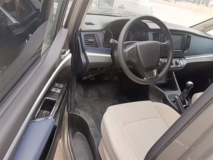 Фото 16 - Dongfeng Forthing Lingzhi M5