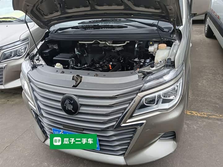 Фото 20 - Dongfeng Forthing Lingzhi M5