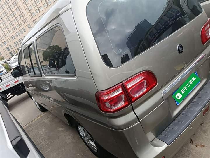 Фото 5 - Dongfeng Forthing Lingzhi M5