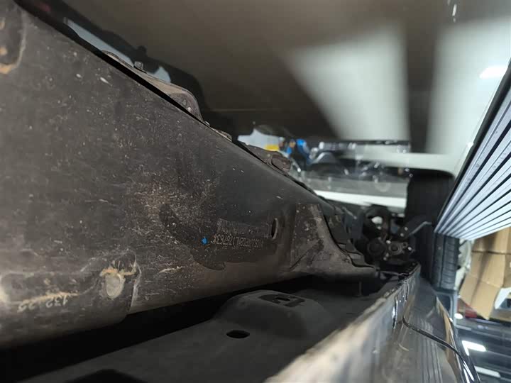 Фото 21 - Jeep Gladiator