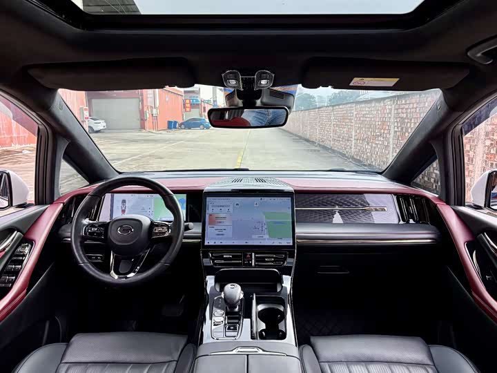 Фото 10 - GAC Trumpchi M8