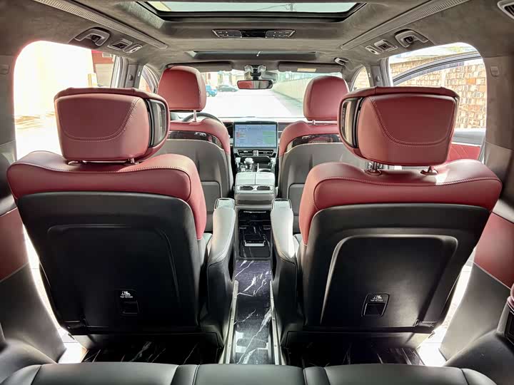 Фото 15 - GAC Trumpchi M8