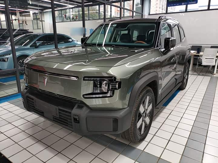 Фото 1 - Changan Deepal G318