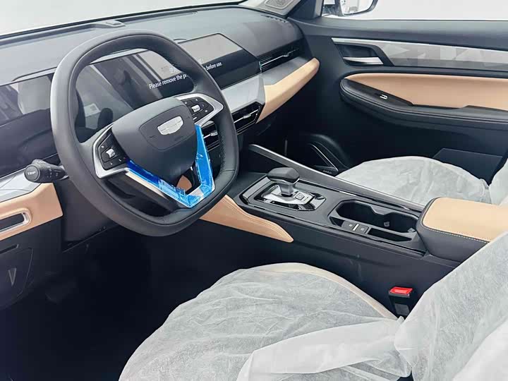 Фото 13 - Geely Okavango Pro