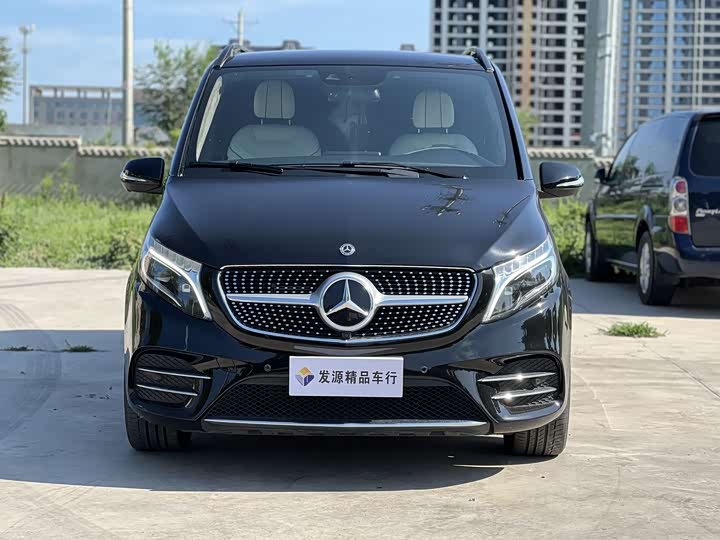 Фото 2 - Mercedes-Benz V-Class