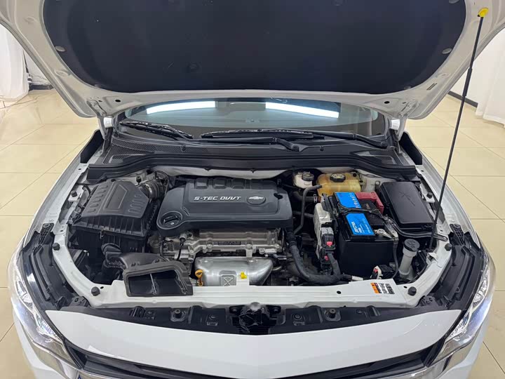 Фото 19 - Chevrolet Monza