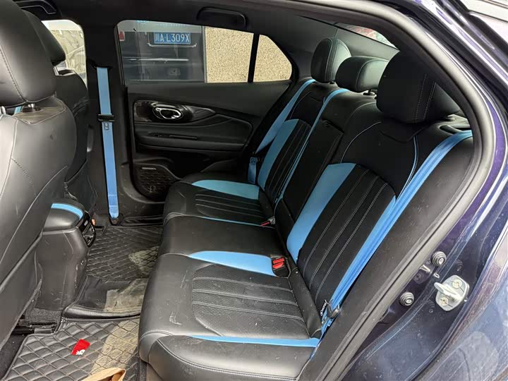 Фото 10 - GAC Trumpchi Empow R