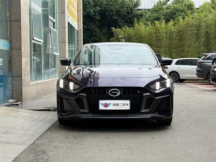 Фото 2 - GAC Trumpchi Empow R