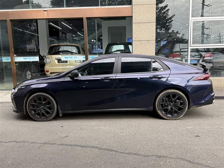 Фото 3 - GAC Trumpchi Empow R