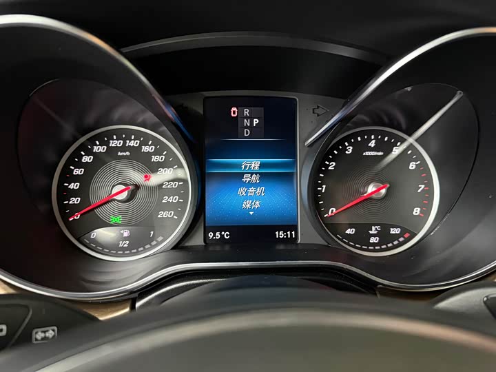 Фото 6 - Mercedes-Benz V-Class