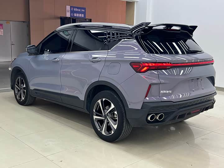 Фото 5 - Geely Coolray