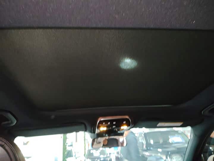 Фото 18 - Mercedes-Benz C-Class