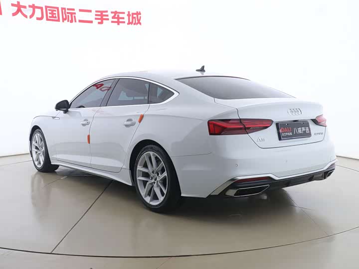 Фото 14 - Audi A5