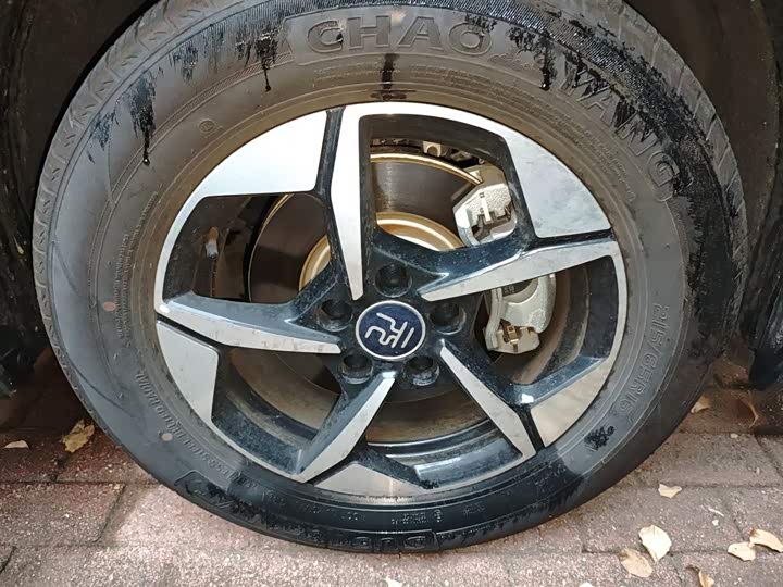 Фото 31 - BYD Yuan Up