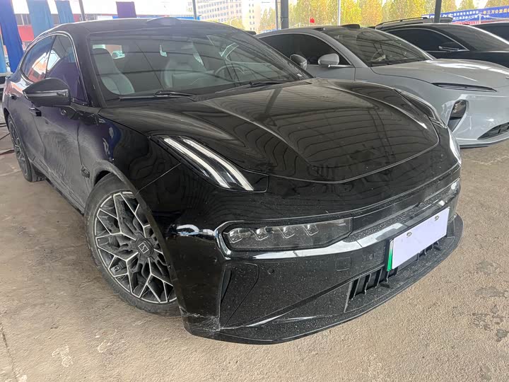 Фото 1 - Zeekr 001