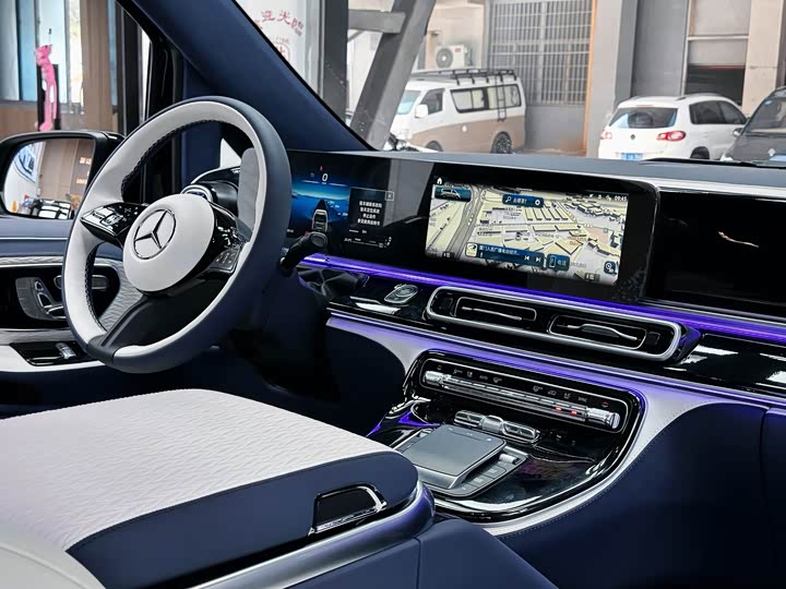 Фото 4 - Mercedes-Benz Vito