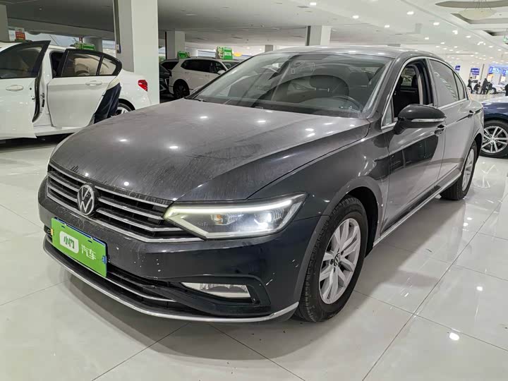 Фото 1 - Volkswagen Magotan