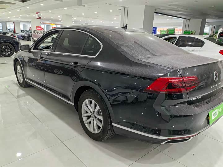 Фото 8 - Volkswagen Magotan