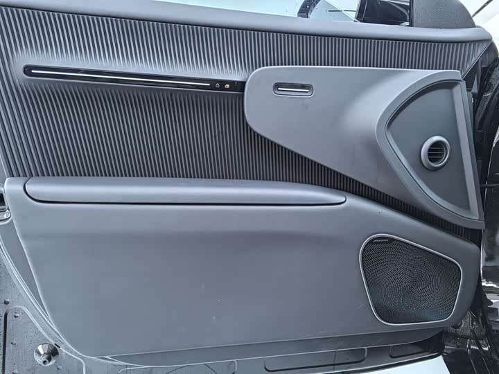 Фото 7 - Avatr 12