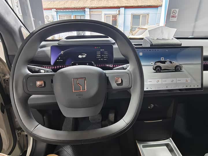 Фото 9 - Zeekr X