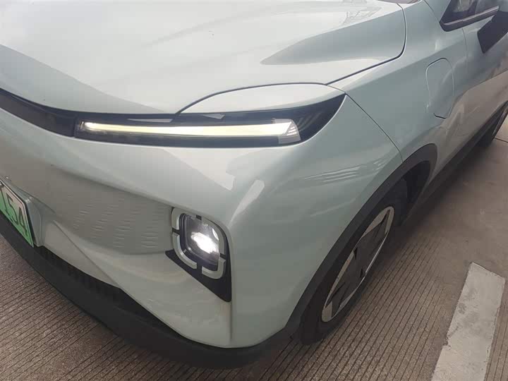 Фото 24 - Geely Geometry E Firefly