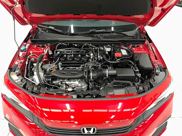 Фото 17 - Honda Civic