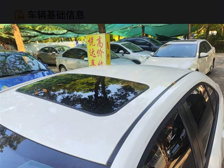 Фото 9 - Toyota Corolla