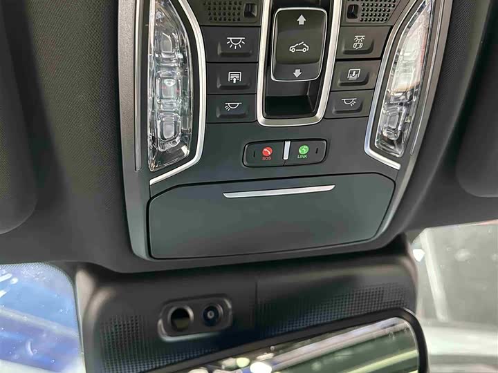 Фото 17 - GAC Trumpchi GS8