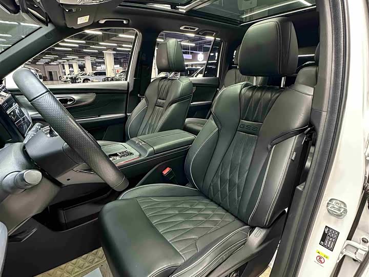 Фото 27 - GAC Trumpchi GS8