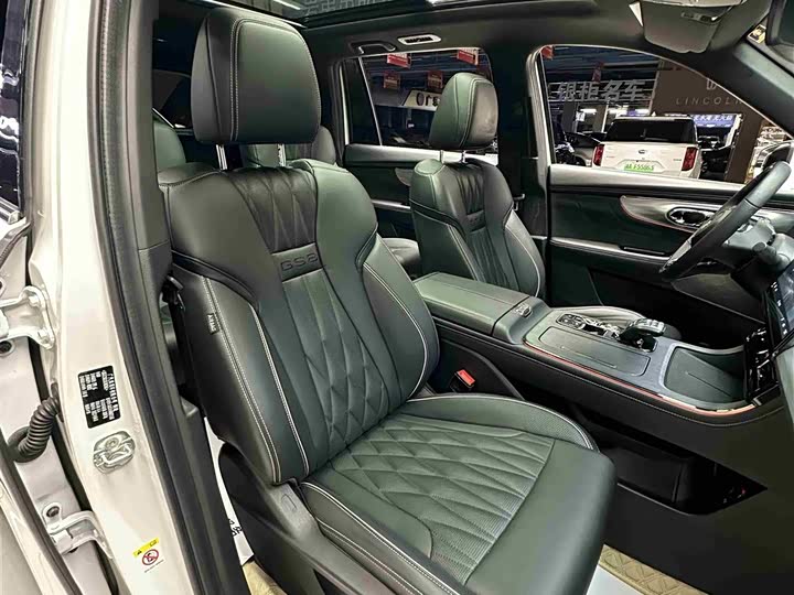 Фото 31 - GAC Trumpchi GS8