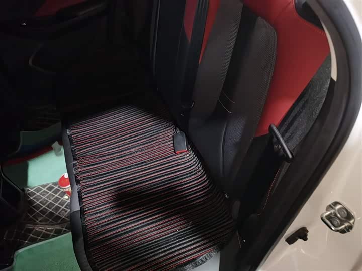 Фото 15 - Changan Oshan X5