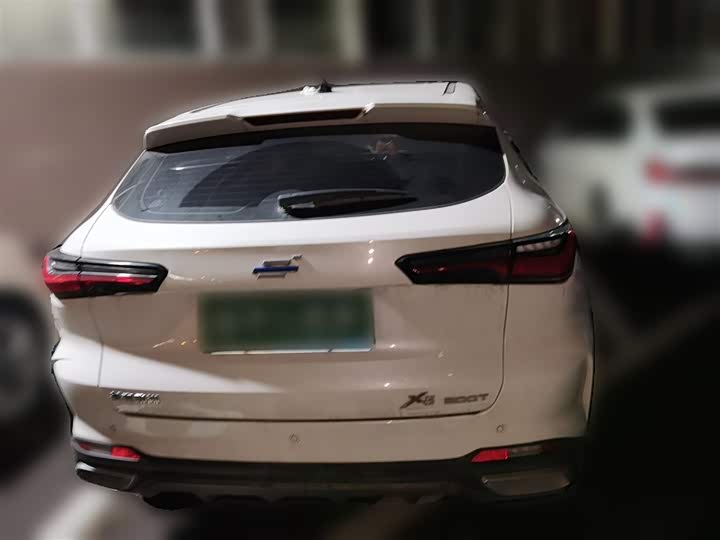 Фото 28 - Changan Oshan X5