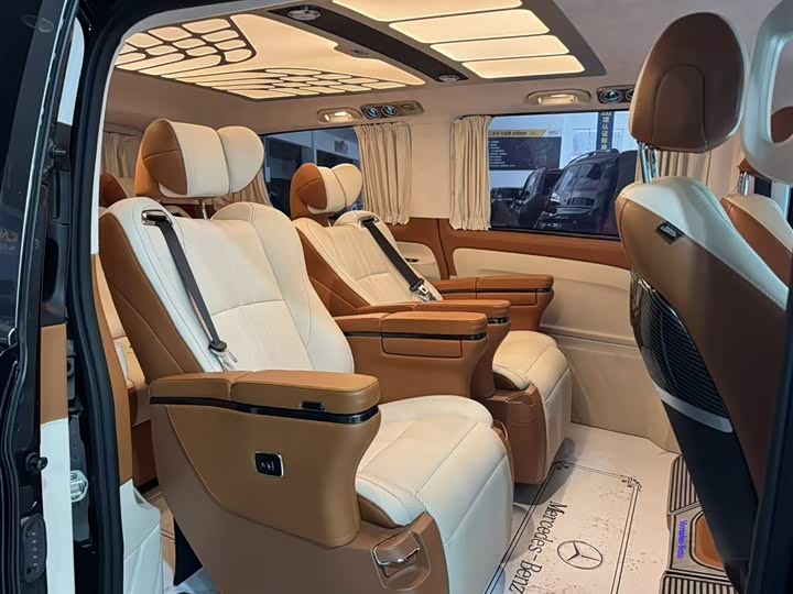 Фото 6 - Mercedes-Benz Vito