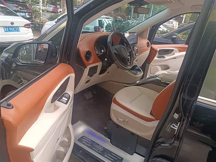 Фото 8 - Mercedes-Benz Vito